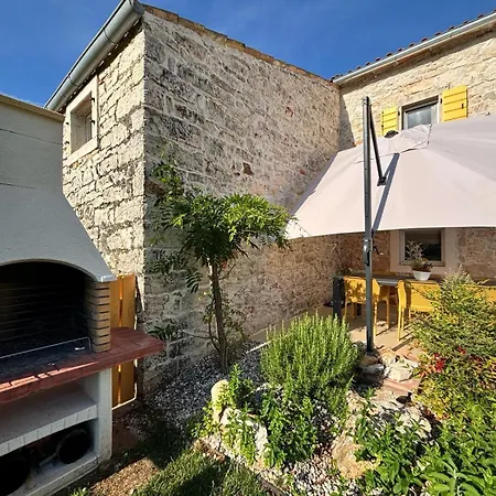 Casa Viva *